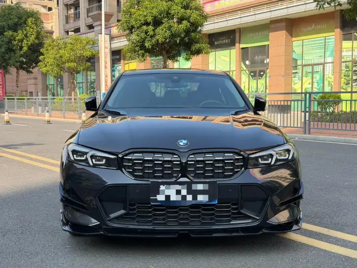 BMW 3 Series 2023 Model 325Li M Sports Set – фото 2