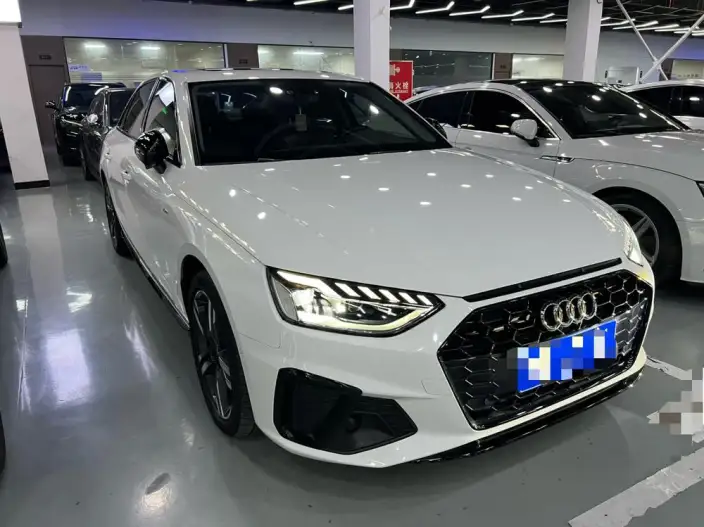 Audi A4 L 2022 Model 40 TFSI Luxury Dynamic Model – фото 3