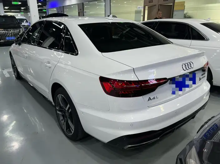 Audi A4 L 2022 Model 40 TFSI Luxury Dynamic Model – фото 4