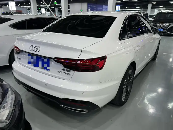 Audi A4 L 2022 Model 40 TFSI Luxury Dynamic Model – фото 5