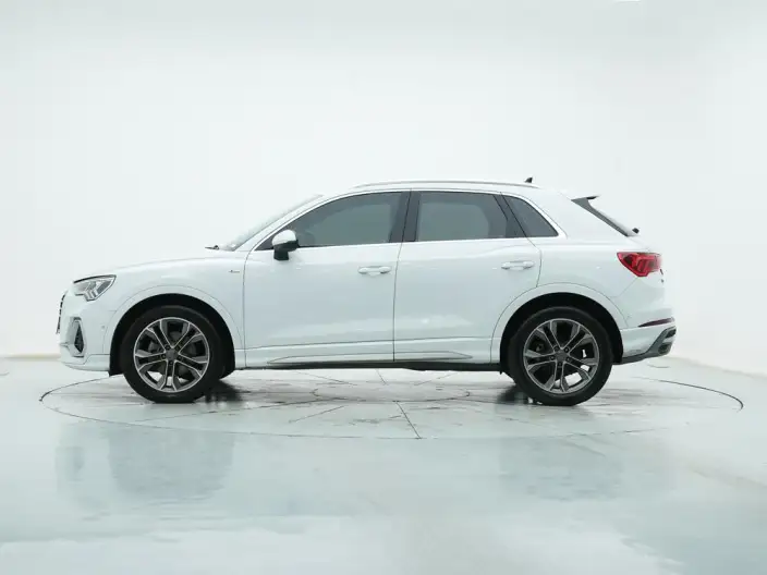 AUDI Q3 2021 Model 40 TFSI Fashion Dynamic Model – фото 4