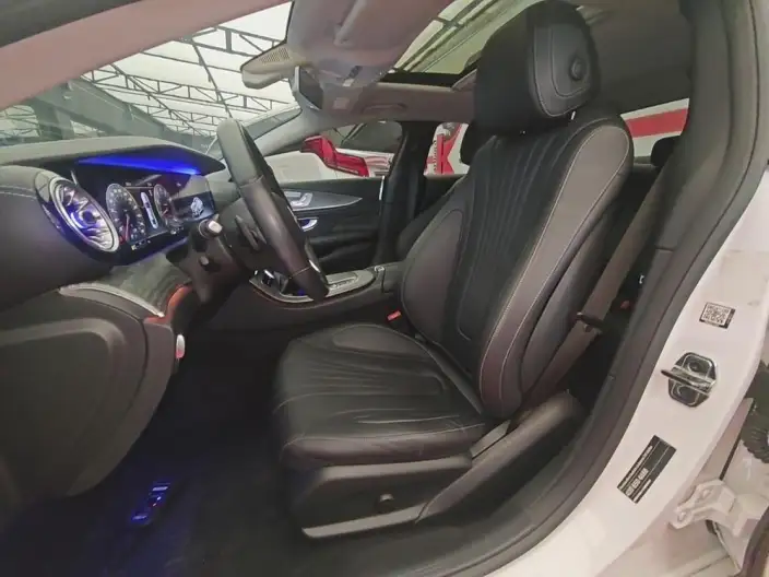 Mercedes-Benz CLS 2020 Model CLS 300 Dynamic Model – фото 10