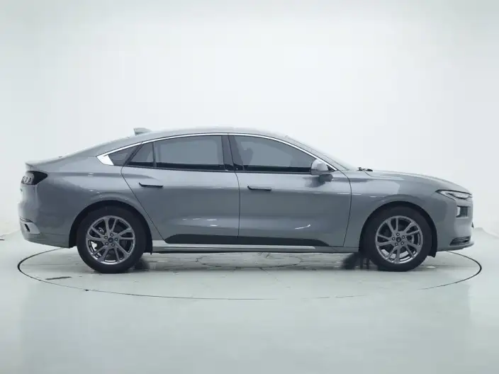 Ford Mondeo 2023 Model EcoBoost 180 Luxury Model – фото 8