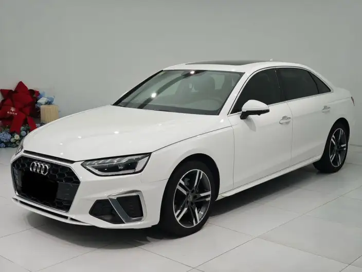 Audi A4 L 2020 Model 40 TFSI Fashion Dynamic Model – фото 1