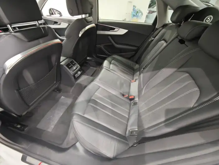 Audi A4 L 2020 Model 40 TFSI Fashion Dynamic Model – фото 10