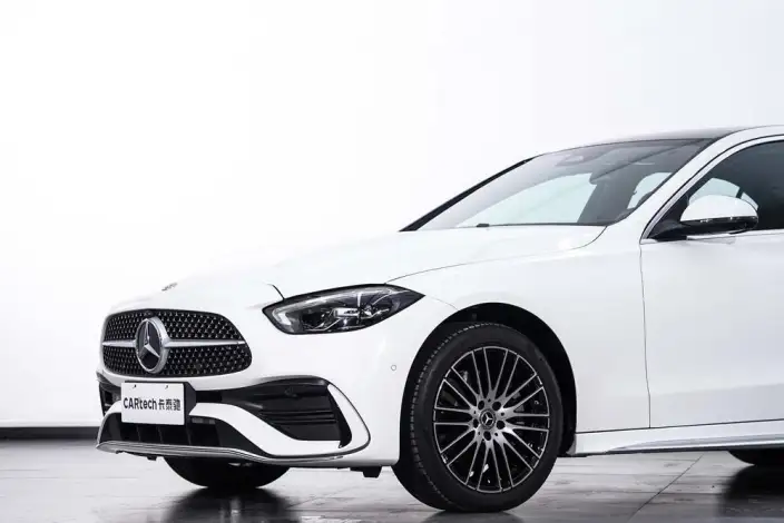Mercedes-Benz C-Class 2025 Model Facelift C 260 L Sports Edition – фото 9