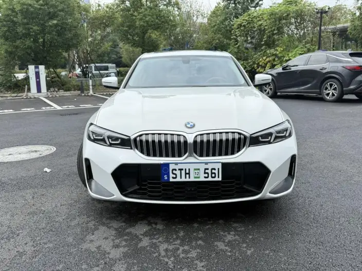 BMW 3 Series 2023 Model 320Li M Sports Set – фото 2