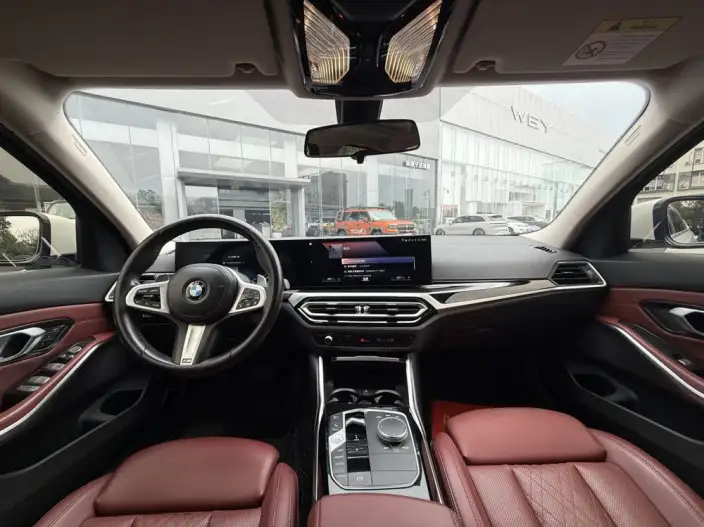 BMW 3 Series 2023 Model 320Li M Sports Set – фото 9