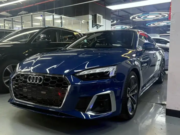 Audi A5 2023 Model Sportback 40 TFSI quattro Luxury Dynamic Model