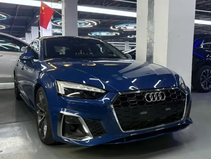 Audi A5 2023 Model Sportback 40 TFSI quattro Luxury Dynamic Model