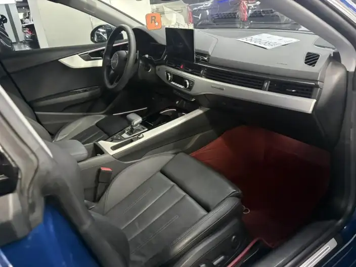 Audi A5 2023 Model Sportback 40 TFSI quattro Luxury Dynamic Model – фото 7