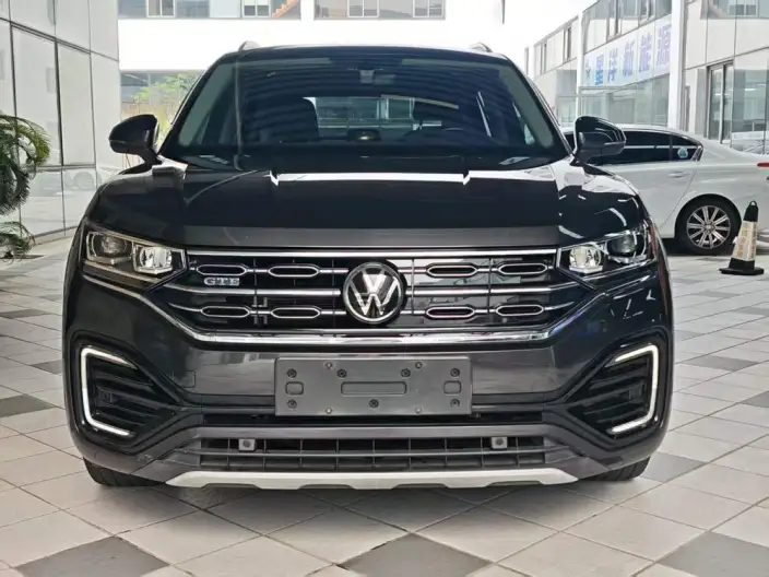 Volkswagen Tayron GTE 2020 Model Noble Model – фото 2