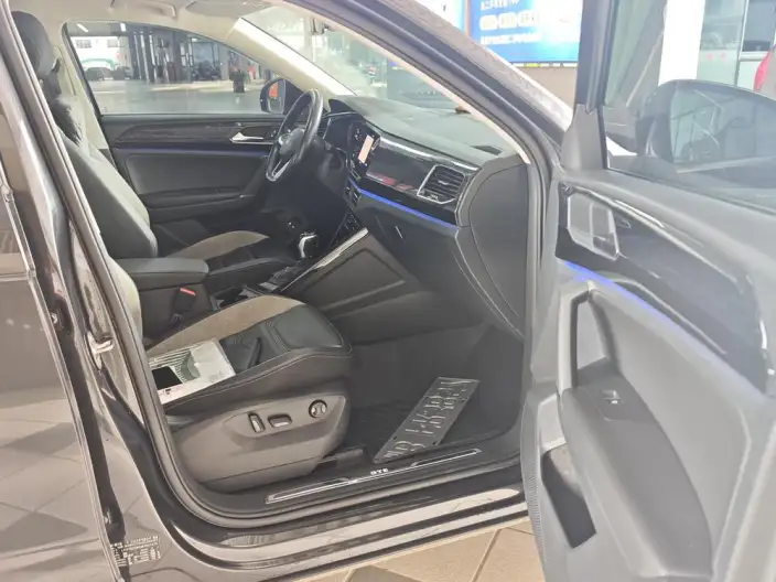 Volkswagen Tayron GTE 2020 Model Noble Model – фото 9