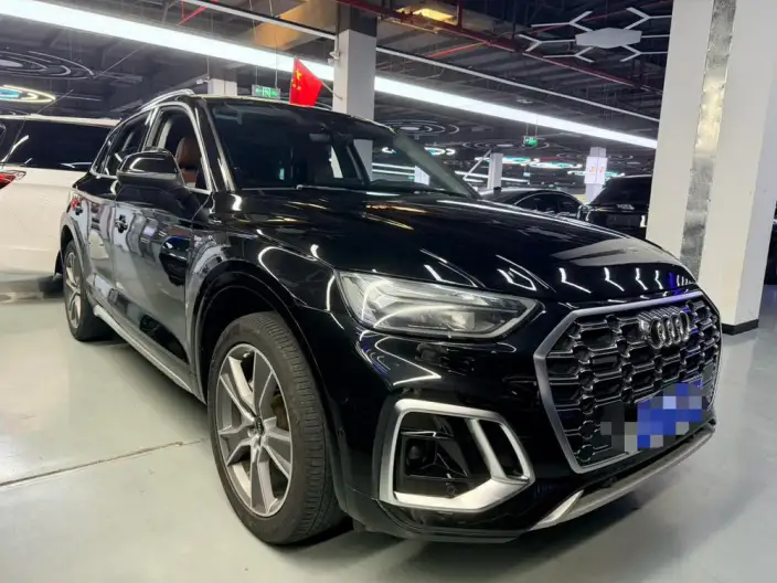Audi Q5L 2022 Model 45T Luxury Dynamic Model – фото 2