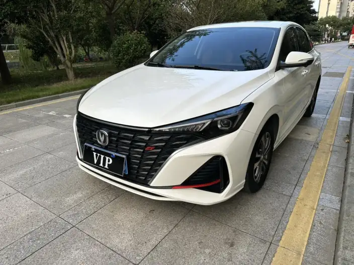 Changan Eado 2023 Model PLUS Changxiang Edition Blue whale NE 1.4T GDI DCT Noble Model – фото 1