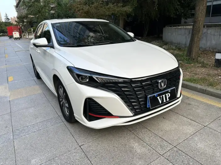 Changan Eado 2023 Model PLUS Changxiang Edition Blue whale NE 1.4T GDI DCT Noble Model – фото 3