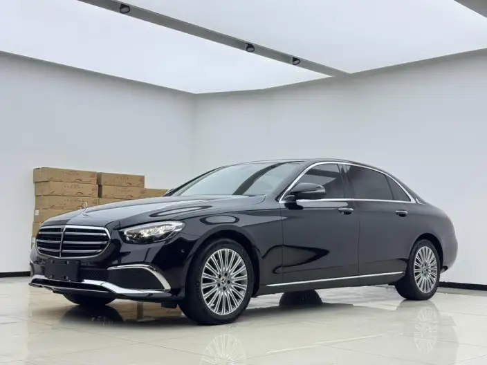 Mercedes-Benz E-Class 2023 Model Facelift E 300 L Fashion Model sedan – фото 1