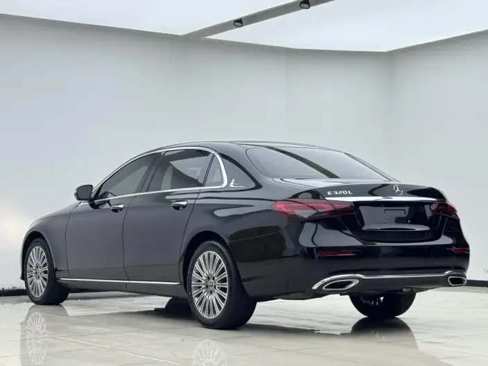 Mercedes-Benz E-Class 2023 Model Facelift E 300 L Fashion Model sedan – фото 2
