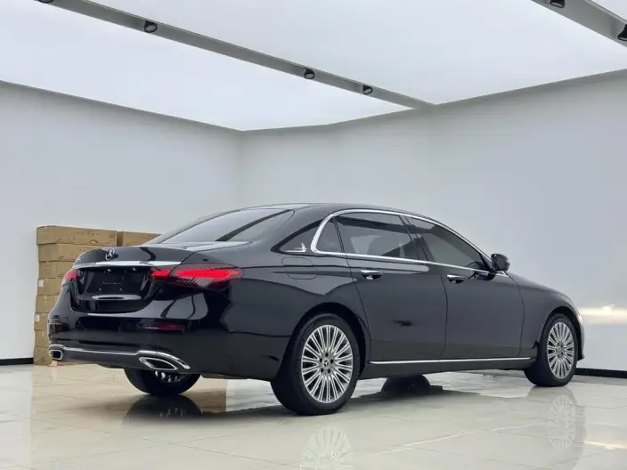 Mercedes-Benz E-Class 2023 Model Facelift E 300 L Fashion Model sedan – фото 3