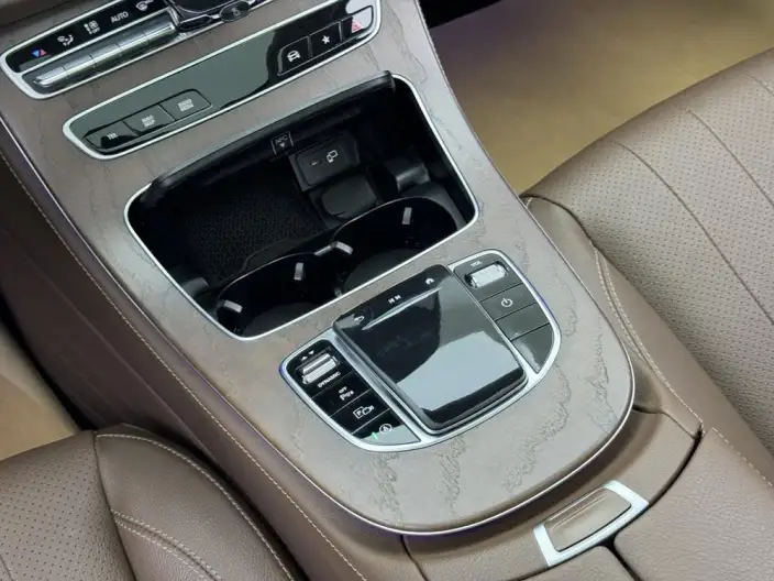 Mercedes-Benz E-Class 2023 Model Facelift E 300 L Fashion Model sedan – фото 8