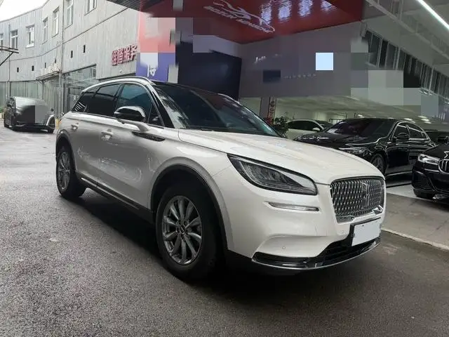 Lincoln Corsair 2020 Model 2.0T 2WD Exclusive Edition – фото 3