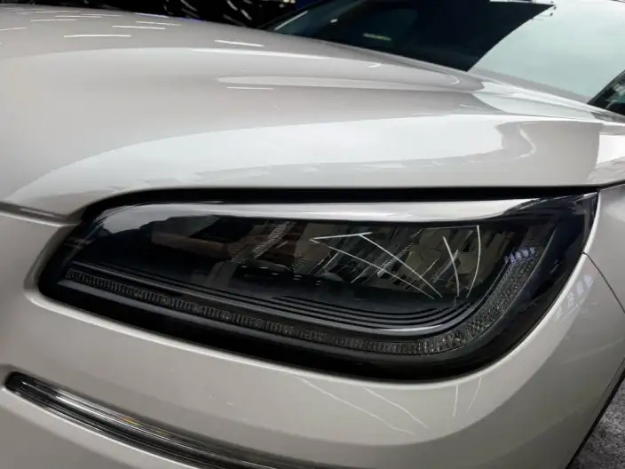 Lincoln Corsair 2020 Model 2.0T 2WD Exclusive Edition – фото 8