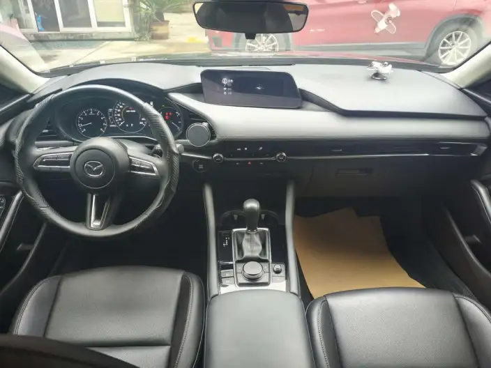 Mazda3 Axela 2022 Model 2.0L Automatic Zhi Ya Edition – фото 5