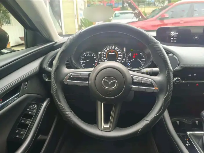 Mazda3 Axela 2022 Model 2.0L Automatic Zhi Ya Edition – фото 8