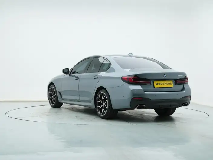 BMW 5 Series Imported 2022 Model 530i M Sports Set – фото 5