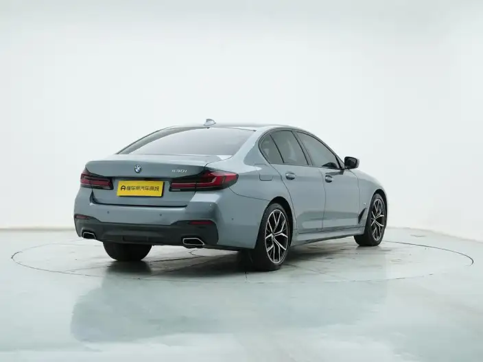 BMW 5 Series Imported 2022 Model 530i M Sports Set – фото 7