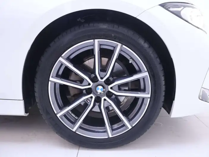BMW 3 Series 2023 Model 320Li M Sports Set – фото 4