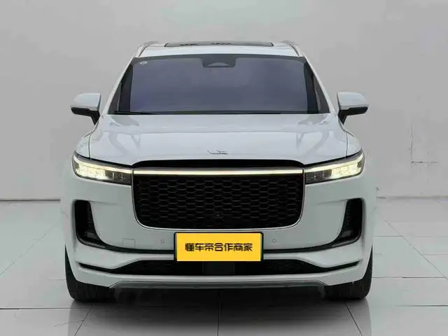 Li Auto ONE 2021 Model Extended Range 6 seat Edition – фото 2