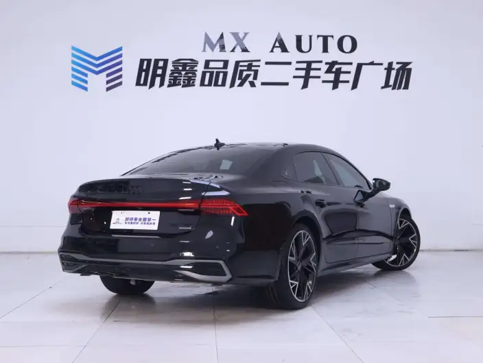 Audi A7 L 2024 Model 45 TFSI quattro Black Samurai Edition – фото 3