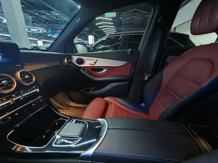 Mercedes-Benz GLC 2020 Model Facelift GLC 300 L 4MATIC Dynamic Model – фото 7