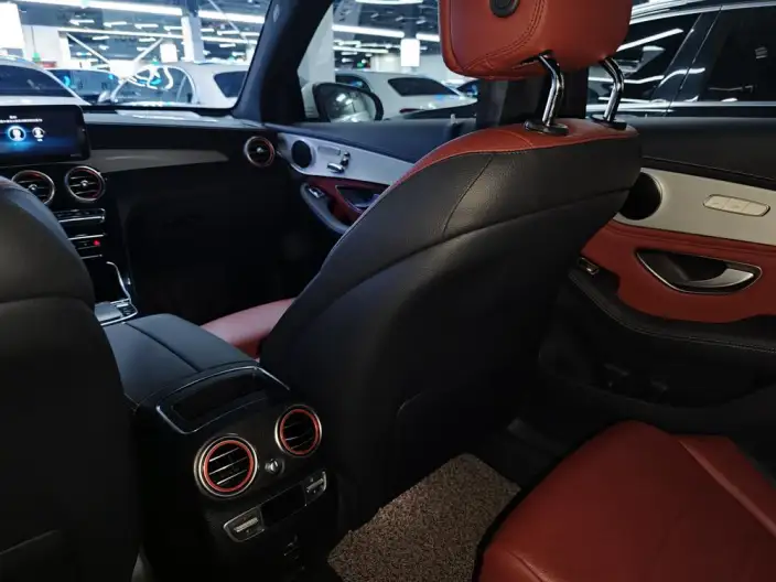 Mercedes-Benz GLC 2020 Model Facelift GLC 300 L 4MATIC Dynamic Model – фото 8