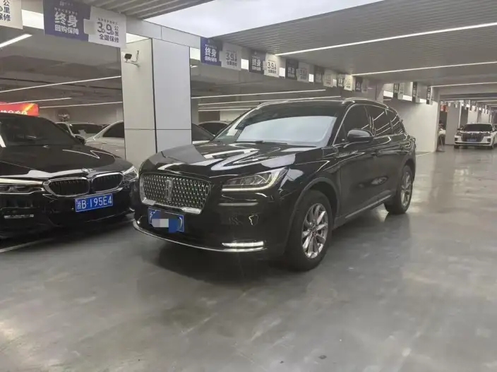Lincoln Corsair 2020 Model 2.0T 2WD Exclusive Edition – фото 1