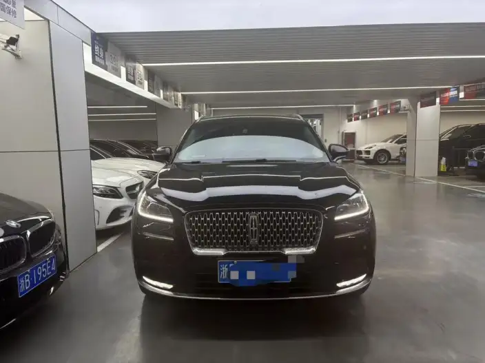 Lincoln Corsair 2020 Model 2.0T 2WD Exclusive Edition – фото 2