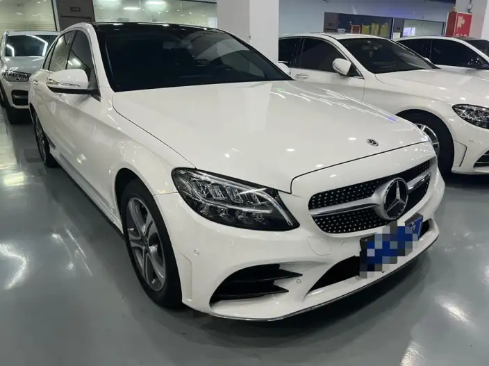 Mercedes-Benz C-Class 2020 Model Facelift C 260 L Sports Edition – фото 2