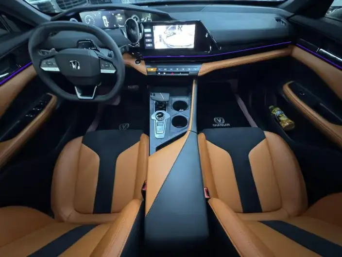 Changan UNI-V 2023 Model 1.5T Sports Edition – фото 10