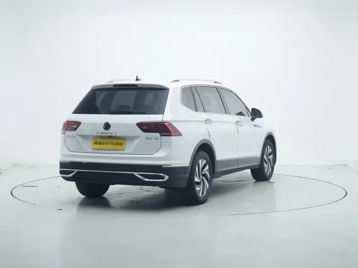 Volkswagen Tiguan L 2023 Model 300TSI 2WD Smart Edition – фото 7