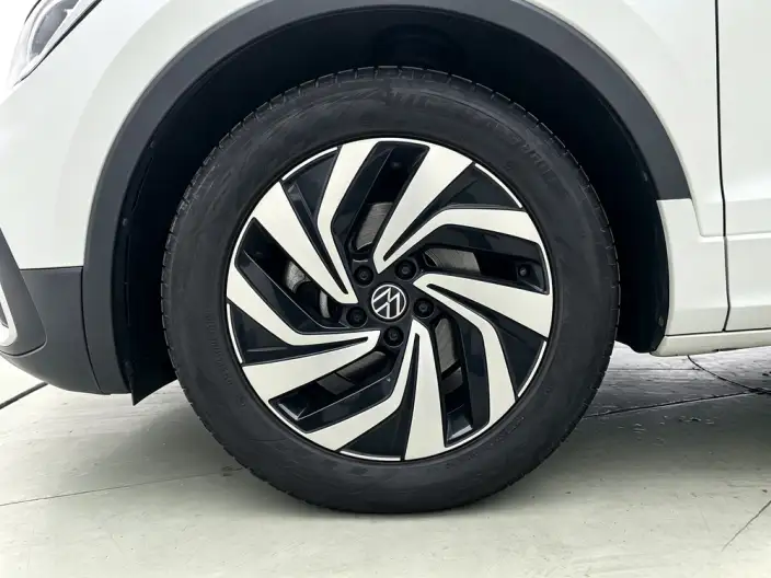 Volkswagen Tiguan L 2023 Model 300TSI 2WD Smart Edition – фото 9