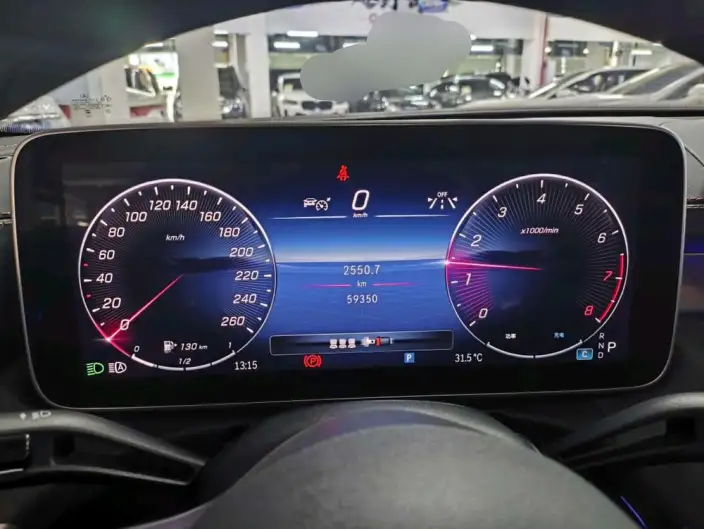 Mercedes-Benz C-Class 2023 Model C 200 L Sports Edition – фото 8