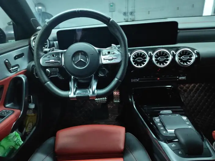 Mercedes-Benz A-Class AMG 2023 Model AMG A 35 L 4MATIC – фото 9