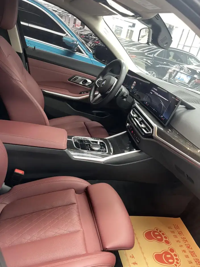 BMW 3 Series 2023 Model 325Li M Sports Set – фото 6