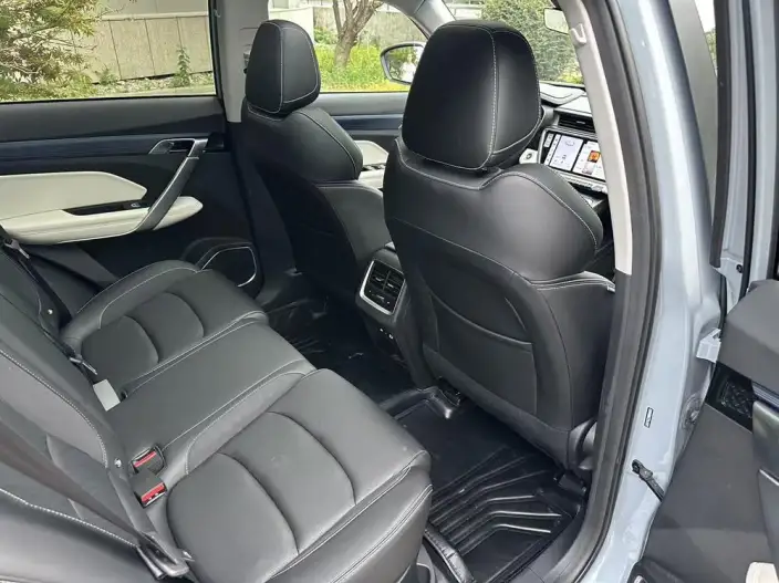 Geely Boyue 2022 Model Geely Boyue X 1.8TD DCT Smart Connect Model – фото 7