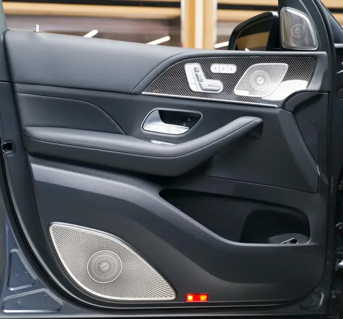 Mercedes-Benz GLS AMG 2024 Model AMG GLS 63 4MATIC+ – фото 9
