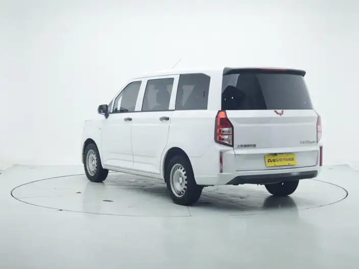 WULING Hongguang Plus 2020 Model 1.5L Manual Standard Model 5 seat – фото 5