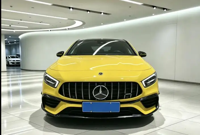 Mercedes-Benz A-Class AMG Imported 2022 Model AMG A 35 4MATIC – фото 2