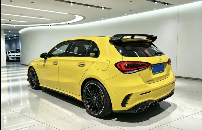 Mercedes-Benz A-Class AMG Imported 2022 Model AMG A 35 4MATIC – фото 4