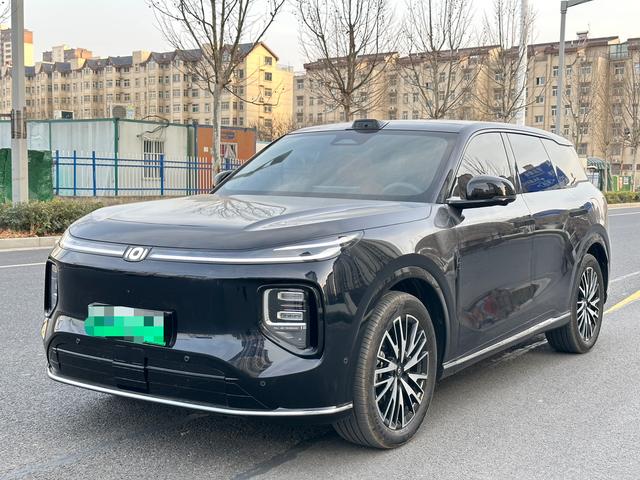 Changan Qiyuan Q07 2025 модификация 215 Flagship